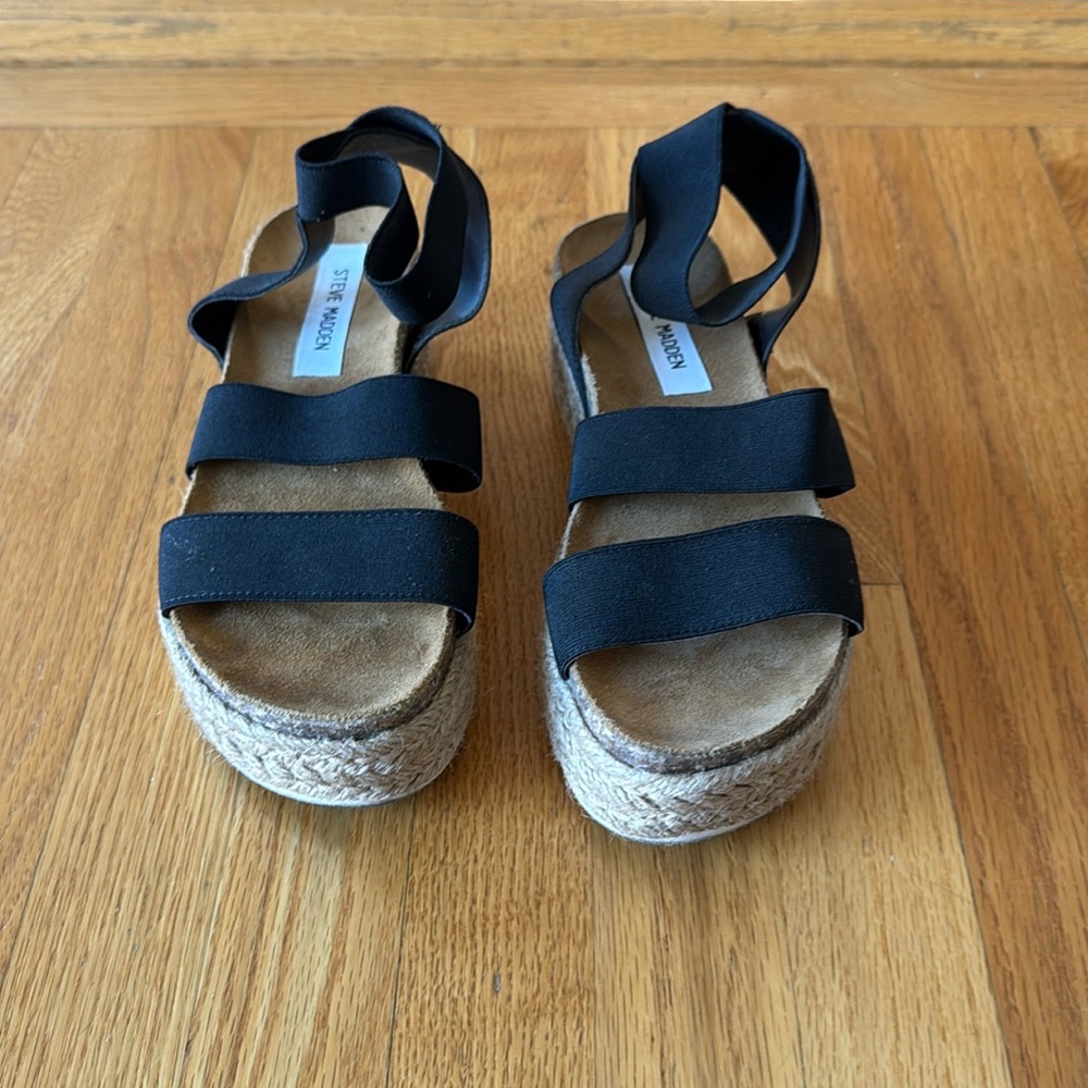 Steven sandals